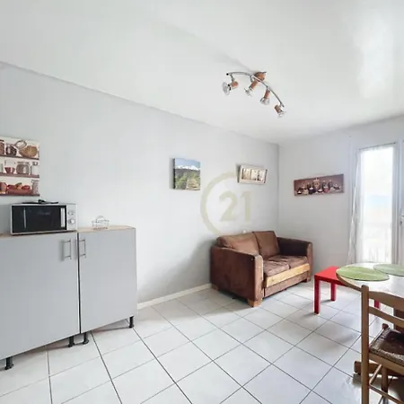 Apartment T2 30m2 Au Calme, Vue Montagnes, Apercu Mer Perpignan